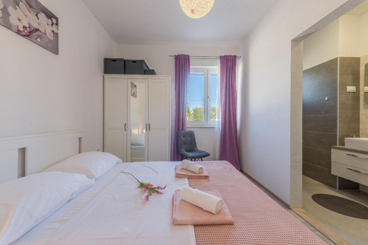 Villa Tara Zadarvillas Tinj Exteriör bild