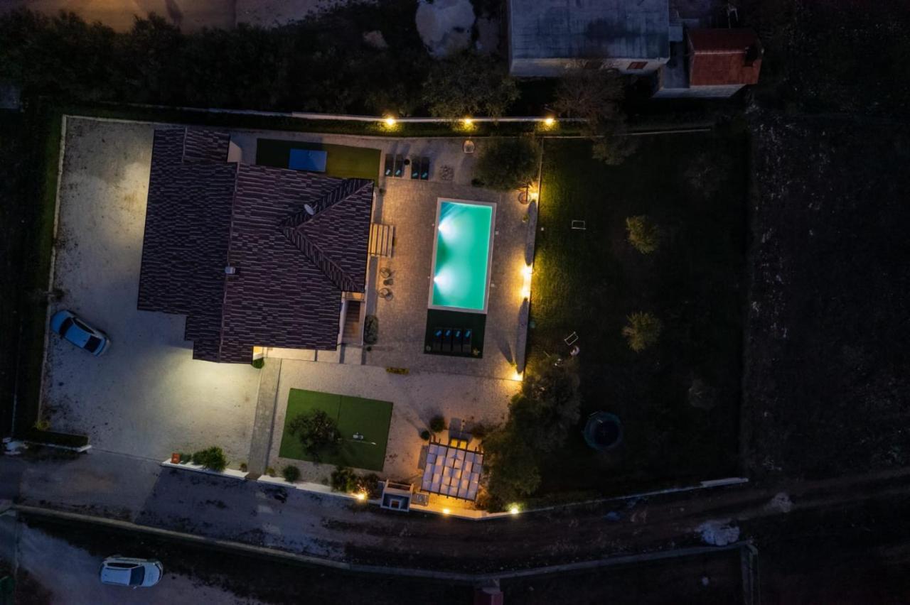 Villa Tara Zadarvillas Tinj Exteriör bild