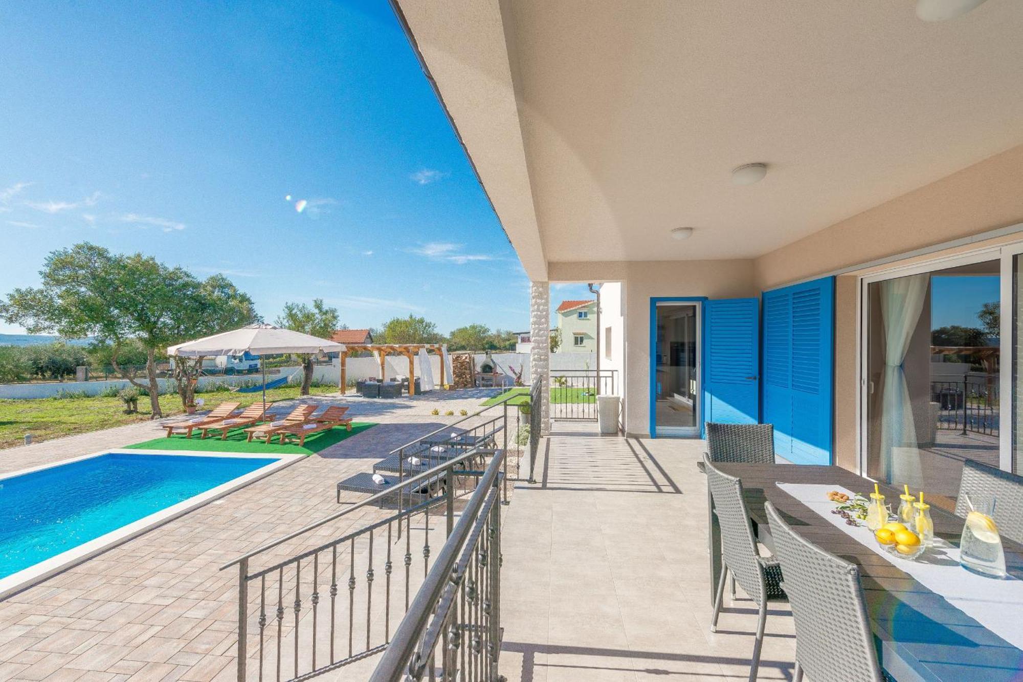Villa Tara Zadarvillas Tinj Exteriör bild